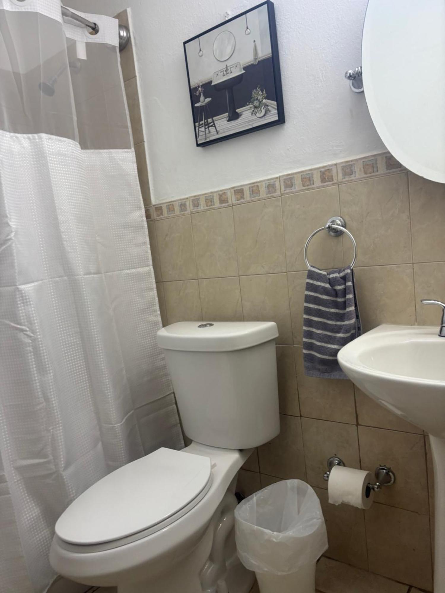 Private Apartment Near Sju Solar Battery كارولينا المظهر الخارجي الصورة